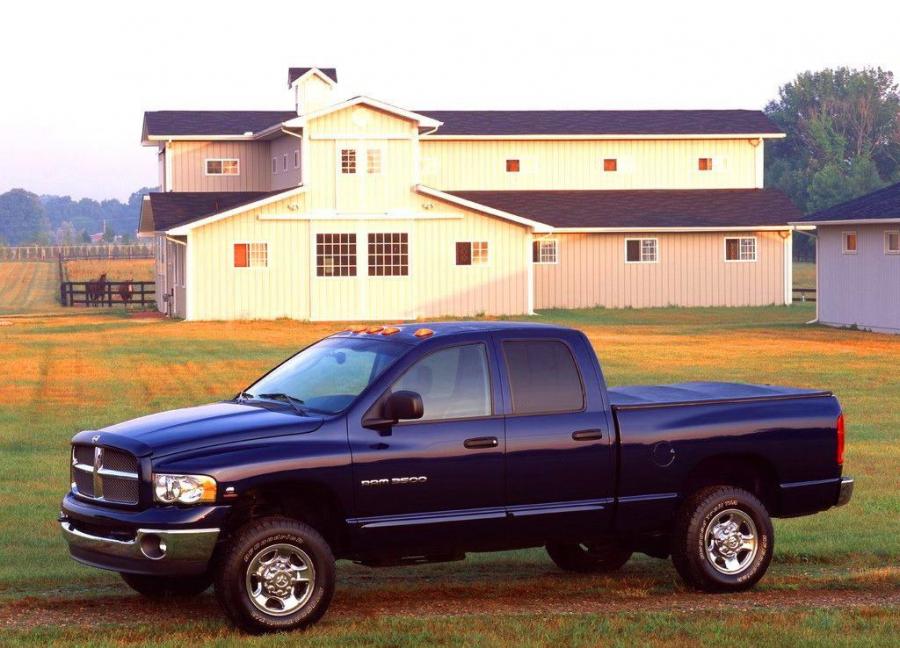  Dodge Ram 3500 Chassis Quad Cab 2003 года  (фото 6 из 6)